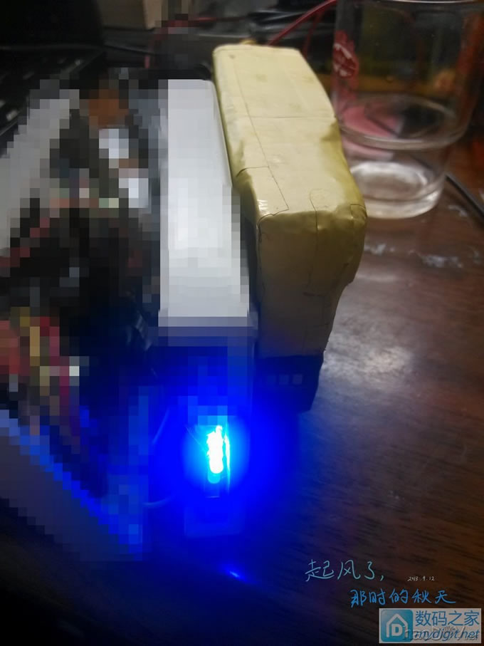 自制DIY移动电源(QI无线充电,太阳能充电)WingRises 自制DIY移动电源(QI无线充电,太阳能充电)WingRises