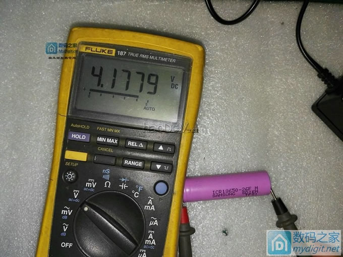 拆改论坛18650充电器,三星“蛋充”截止电压高的可以串小阻值电