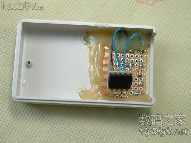 【小芯片大制作】ATTINY13白光LED灯,支持标准、高亮、频闪、呼吸四种模式方便切换。 【小芯片大制作】ATTINY13白光LED灯,支持标准、高亮、频闪、呼
