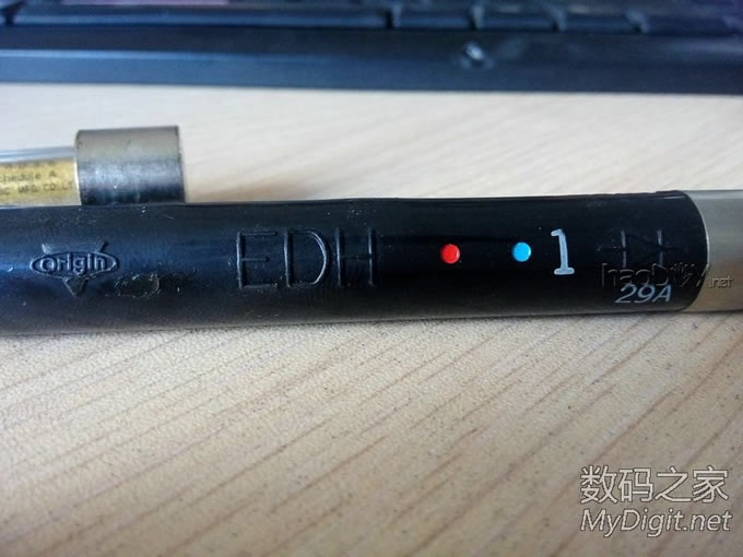 废品堆里淘了一堆,求鉴定。。。。