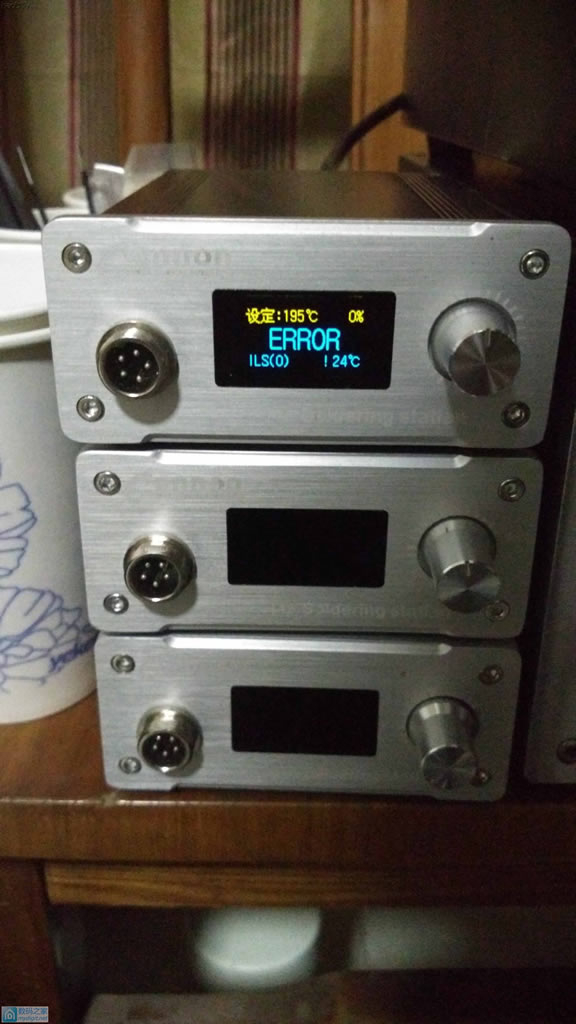 OLED̨&#160;&#160;߱Ƹ