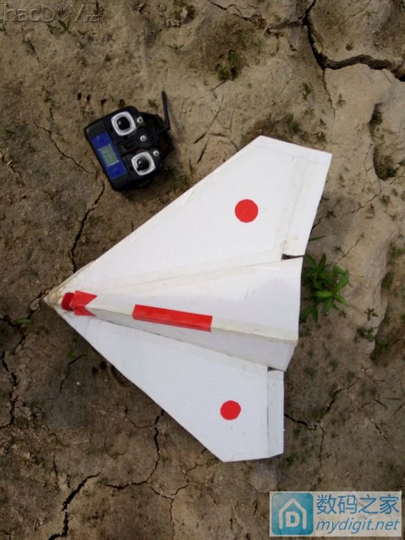 自制低成本遥控纸飞机、。 自制低成本遥控纸飞机、。