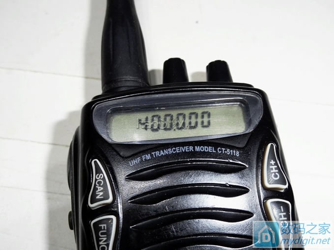 『MM DIY』继续折腾捡来的那对讲机。 『MM DIY』继续折腾捡来的那对讲机。