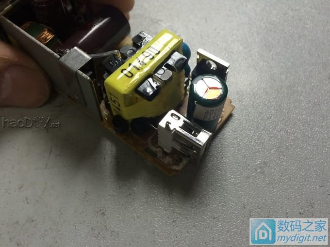 DIY USB 5V3A充电器 DIY USB 5V3A充电器