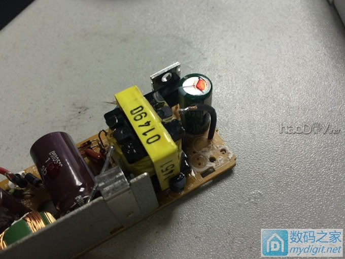 DIY USB 5V3A充电器 DIY USB 5V3A充电器
