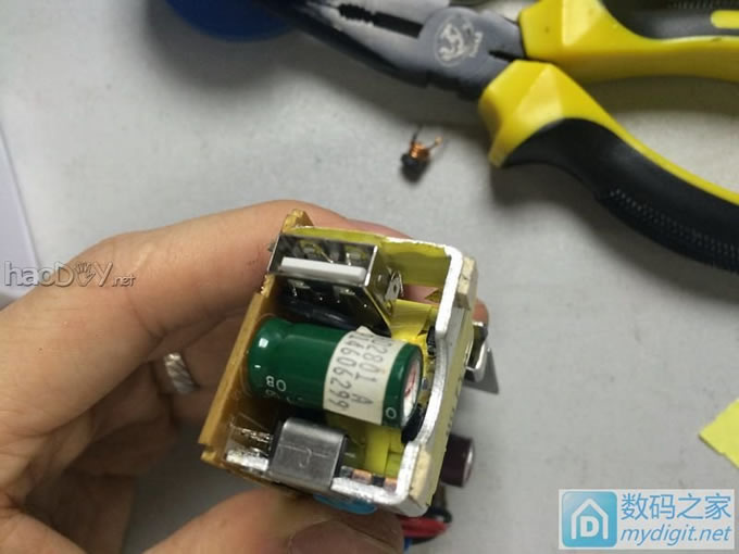 DIY USB 5V3A充电器 DIY USB 5V3A充电器