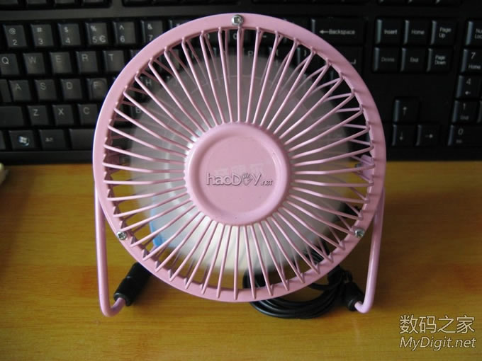 有的人不太适合买小风扇,比如我……7.5包邮的扬子风扇小拆&小DIY,欢迎大家参观~ 有的人不太适合买小风扇,比如我……7.5包邮的扬子风扇小拆&小DI