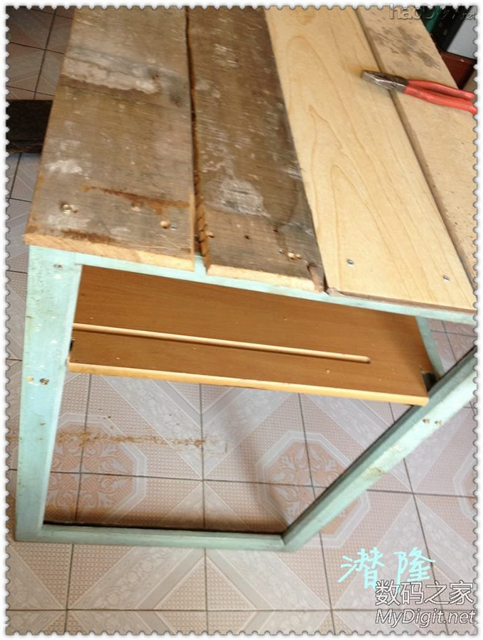 第一次做木匠,电子垃圾多了,做个大木桌子!