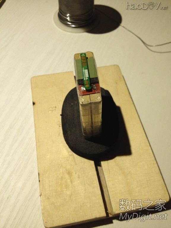 Re:有了这玩意锂电池电极焊接不再是难事了。。。。。。。。。。。。效果不比点焊差 .. 有了这玩意锂电池电极焊接不再是难事了。。。效果不比点焊差哟