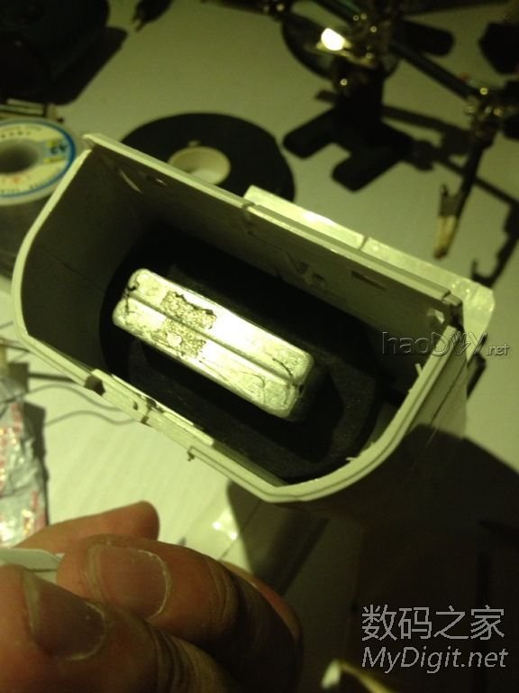 Re:有了这玩意锂电池电极焊接不再是难事了。。。。。。。。。。。。效果不比点焊差 .. 有了这玩意锂电池电极焊接不再是难事了。。。效果不比点焊差哟