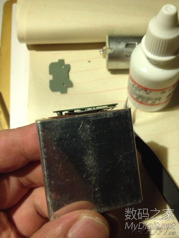 有了这玩意锂电池电极焊接不再是难事了。。。效果不比点焊差哟 有了这玩意锂电池电极焊接不再是难事了。。。效果不比点焊差哟