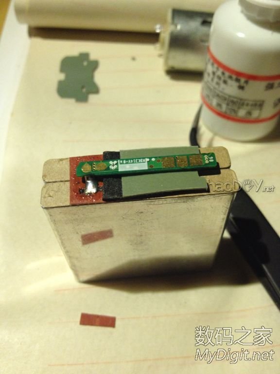 有了这玩意锂电池电极焊接不再是难事了。。。效果不比点焊差哟 有了这玩意锂电池电极焊接不再是难事了。。。效果不比点焊差哟