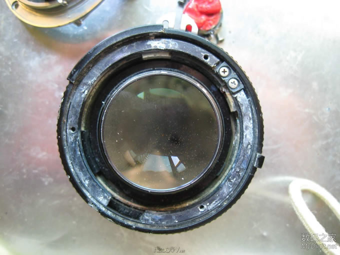 胶卷镜头再差也比数码相机强 报废尼康镜头微单转接使用效果