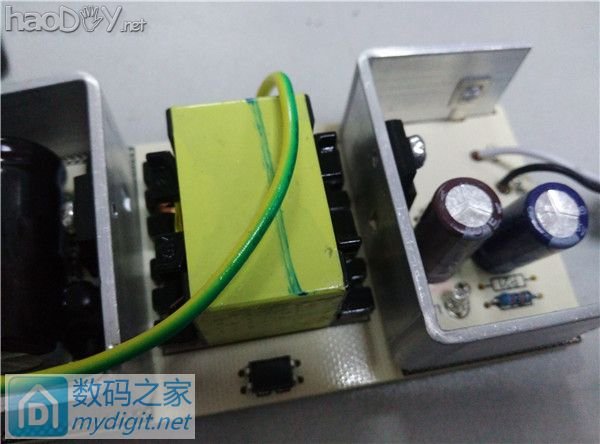 某宝购买的电源真让人不能省心 某宝购买的电源真让人不能省心