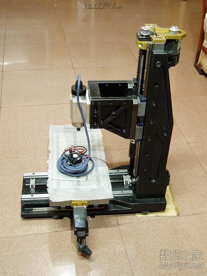 处女贴,发个自己玩的5轴雕刻机 处女贴,发个自己玩的5轴雕刻机