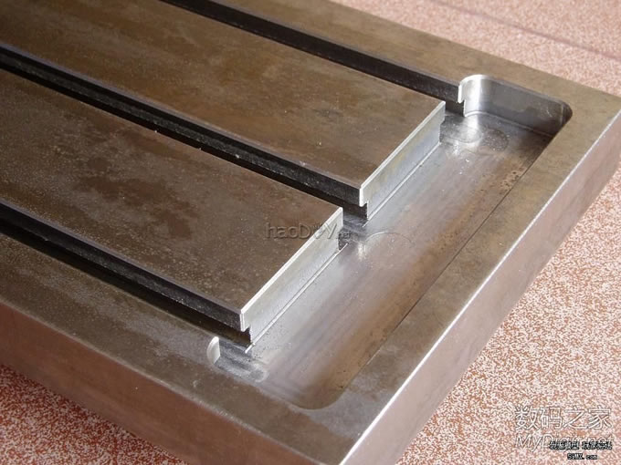 处女贴,发个自己玩的5轴雕刻机