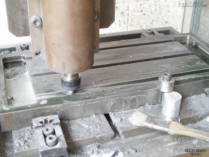 处女贴,发个自己玩的5轴雕刻机