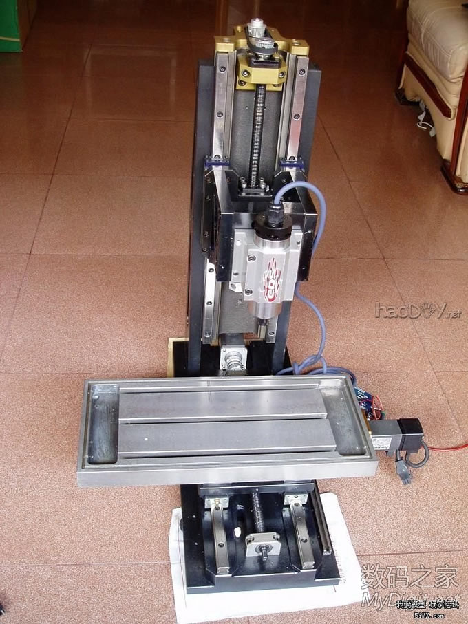 处女贴,发个自己玩的5轴雕刻机 处女贴,发个自己玩的5轴雕刻机
