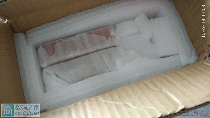 一个好汉三个帮,组个逼格略高的移动电源