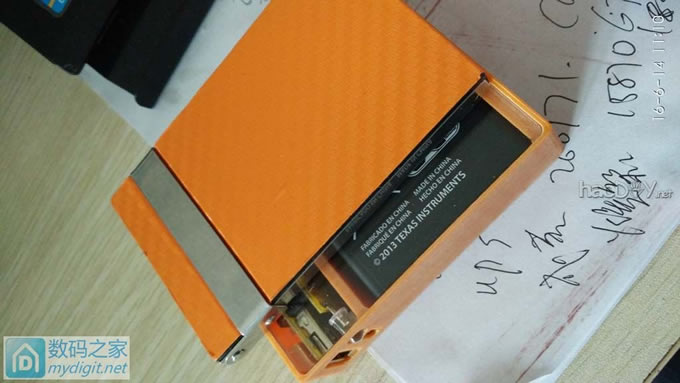 一个好汉三个帮,组个逼格略高的移动电源