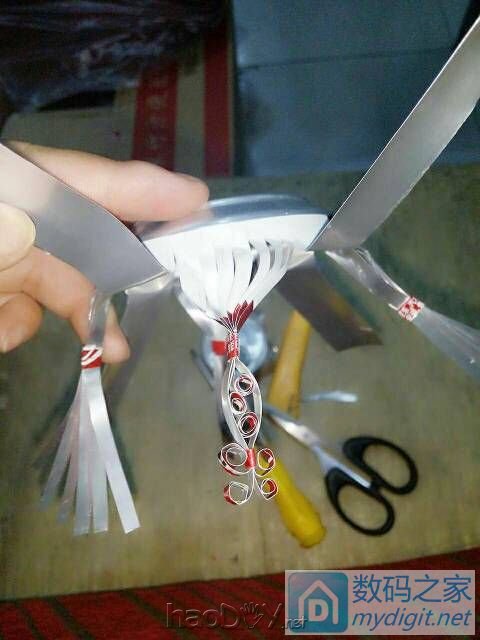 小美女秀手工之可乐罐的重生 小美女秀手工之可乐罐的重生