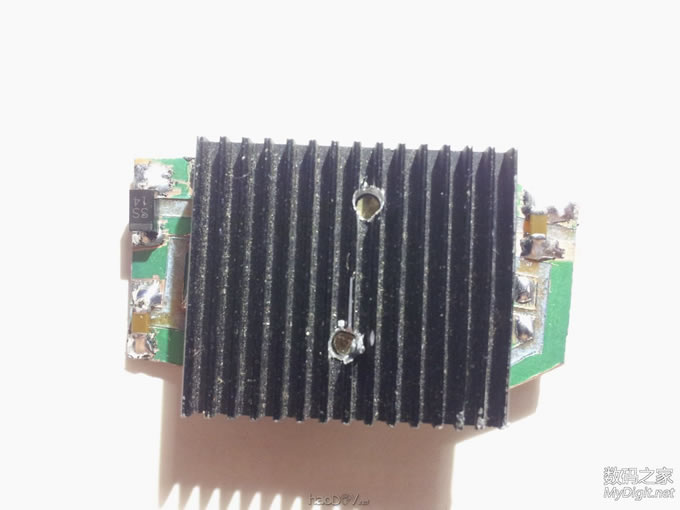 用TP4056打造精准充电的万能充