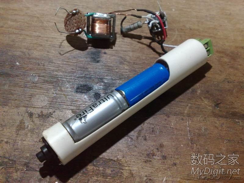 DIY电子打火机(有点烟图) DIY电子打火机(有点烟图)