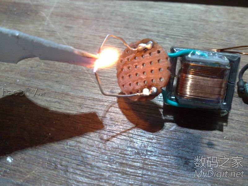DIY电子打火机(有点烟图) DIY电子打火机(有点烟图)