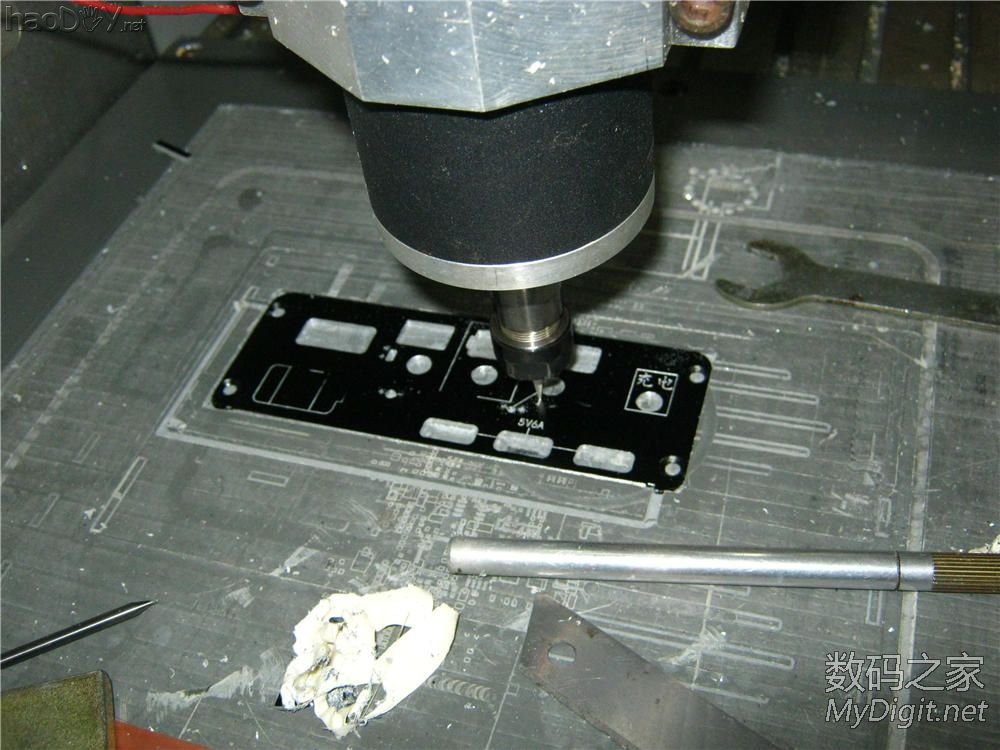 XX牌  54600mah 多输出 移不动电源完工!