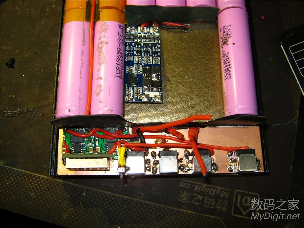 XX牌  54600mah 多输出 移不动电源完工!