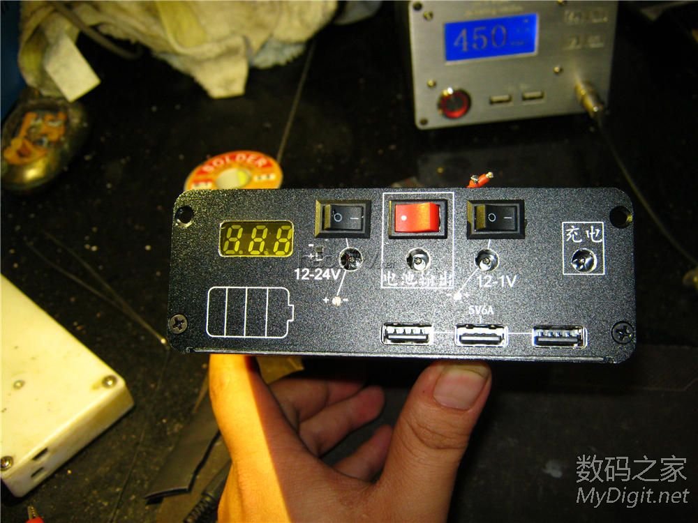 XX牌  54600mah 多输出 移不动电源完工!