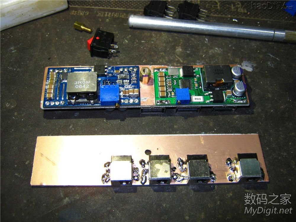 XX牌  54600mah 多输出 移不动电源完工!