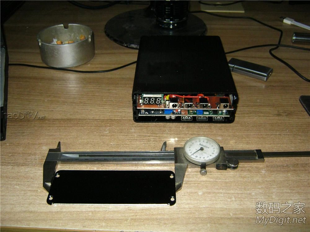 XX牌  54600mah 多输出 移不动电源完工!