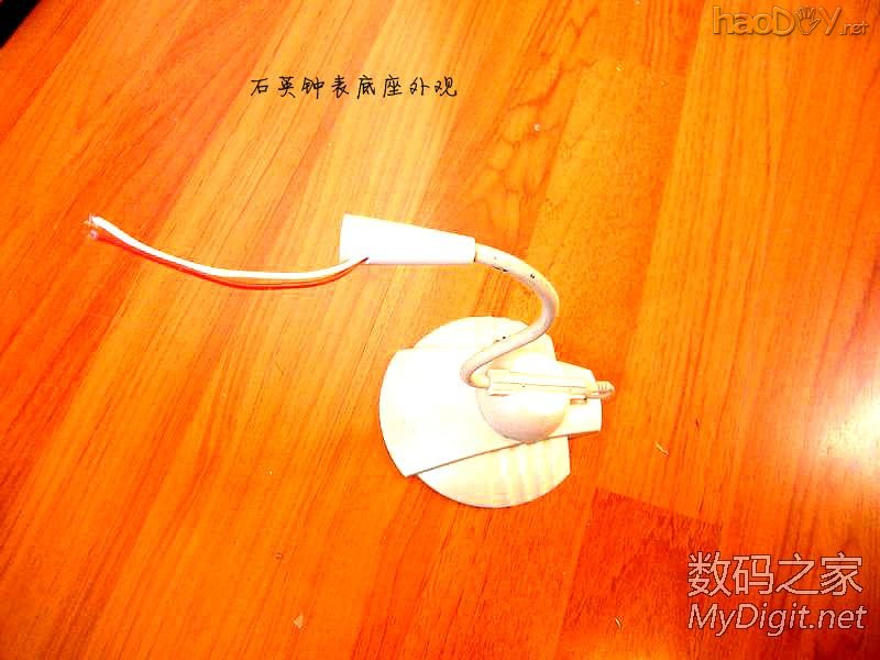 DIY DVD光盘时钟:夜晚灯光照明