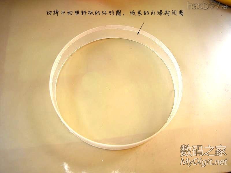 DIY DVD光盘时钟:夜晚灯光照明