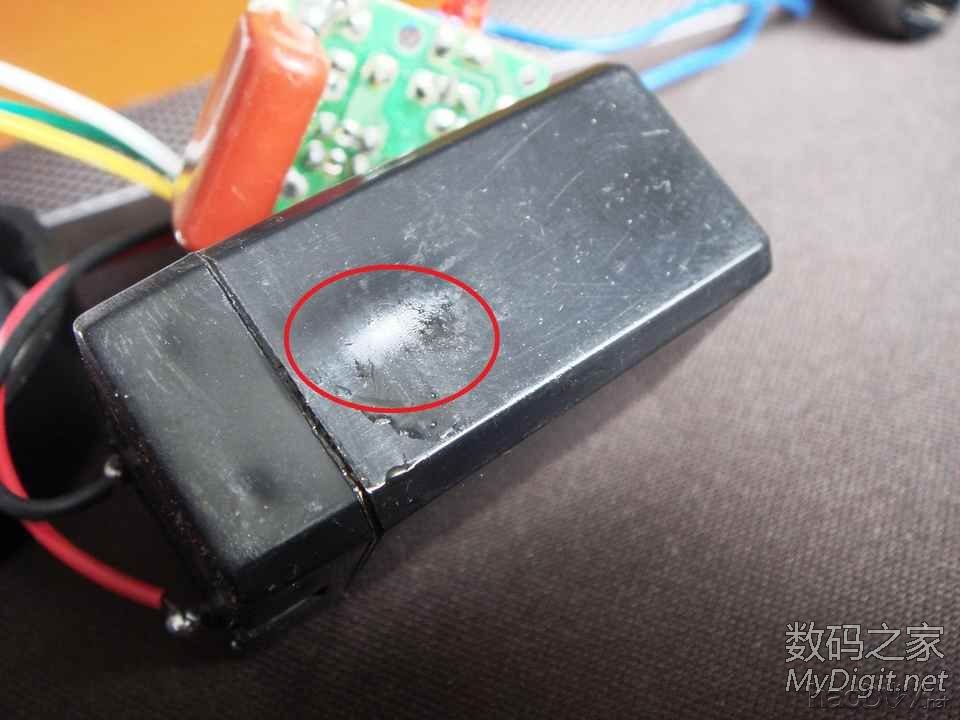 铅酸蓄电池LED手电改锂电池的两个方案 铅酸蓄电池LED手电改锂电池的两个方案