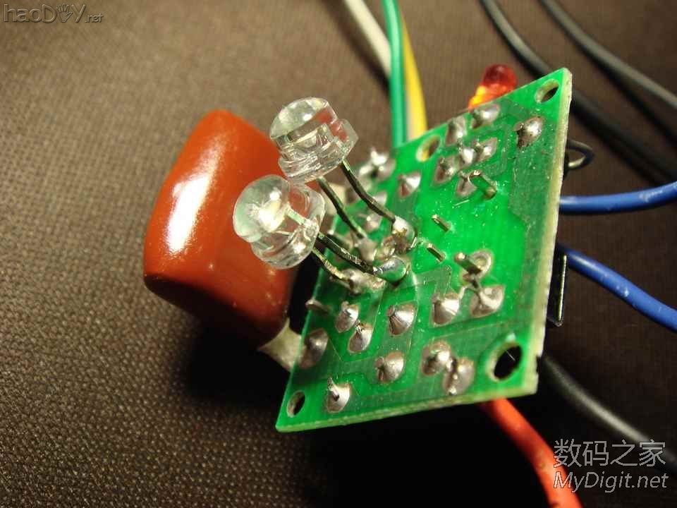 铅酸蓄电池LED手电改锂电池的两个方案