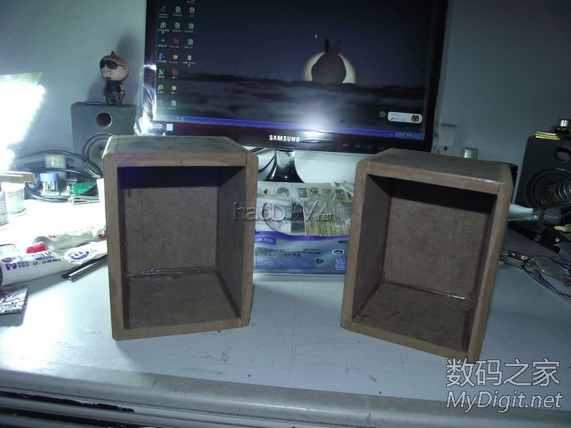纯手工打造MP3解码+2.1木质有源音箱 纯手工打造MP3解码+2.1木质有源音箱
