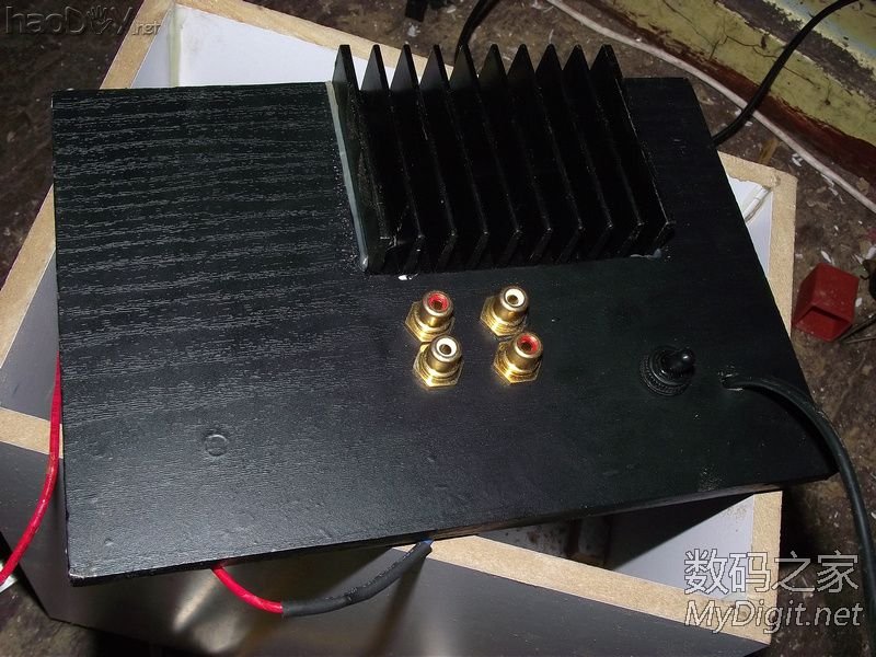 纯手工打造MP3解码+2.1木质有源音箱