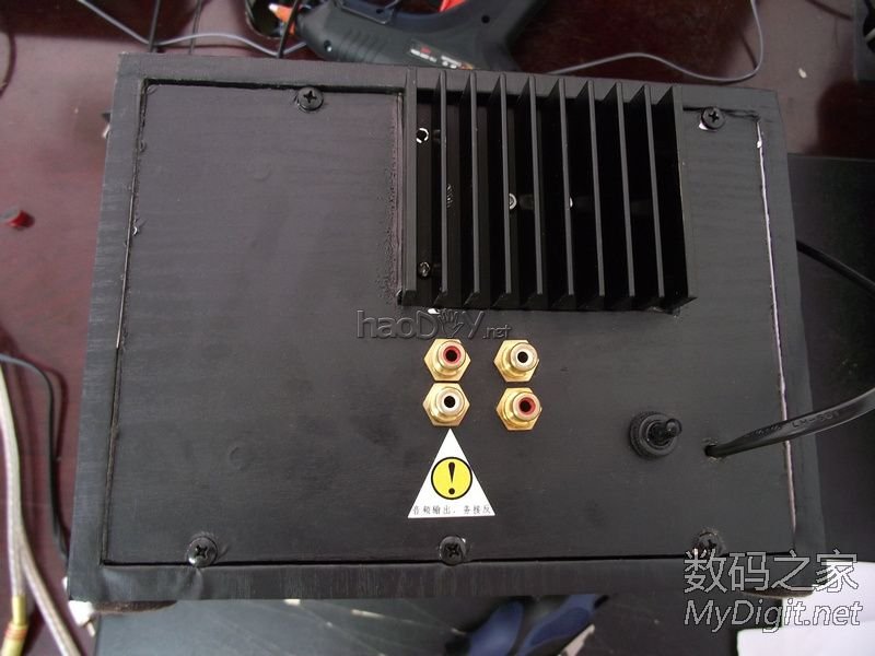 纯手工打造MP3解码+2.1木质有源音箱