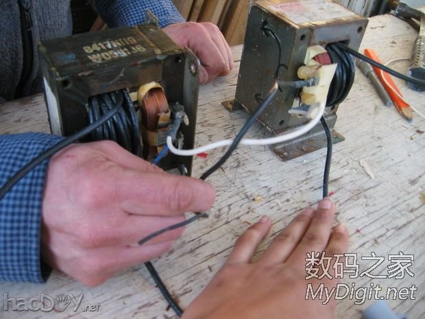 原材料便宜易得制作简单的电焊机 原材料便宜易得制作简单的电焊机