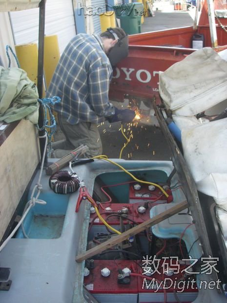 原材料便宜易得制作简单的电焊机 原材料便宜易得制作简单的电焊机