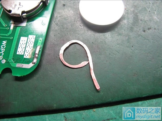 小电电遥控改电池 失败了 小电电遥控改电池 失败了