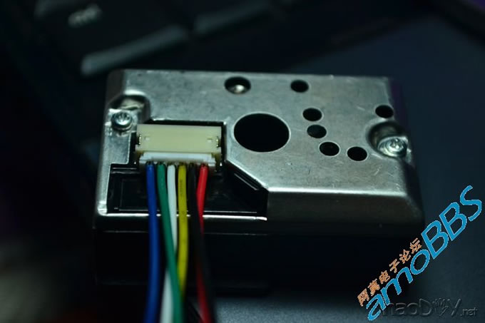 SHARP GP2Y10传感器做的空气质量检测器 SHARP GP2Y10传感器做的空气质量检测器