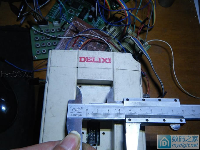 变频器无面板等于废品,我来自制一个吧,简单的小面板,复杂的过