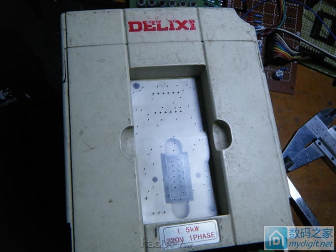 变频器无面板等于废品,我来自制一个吧,简单的小面板,复杂的过