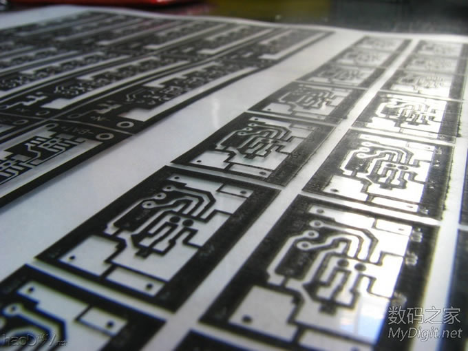 【新人报道】感光油墨制TP4056四并充电板PCB制板全程【请注意2楼说明】 【新人报道】感光油墨制TP4056四并充电板PCB制板全程【请注意2楼