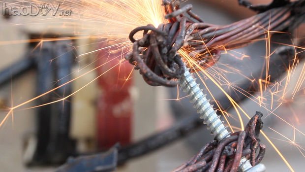 神马电容点焊机都弱爆了,看看这个(转) 神马电容点焊机都弱爆了,看看这个(转)