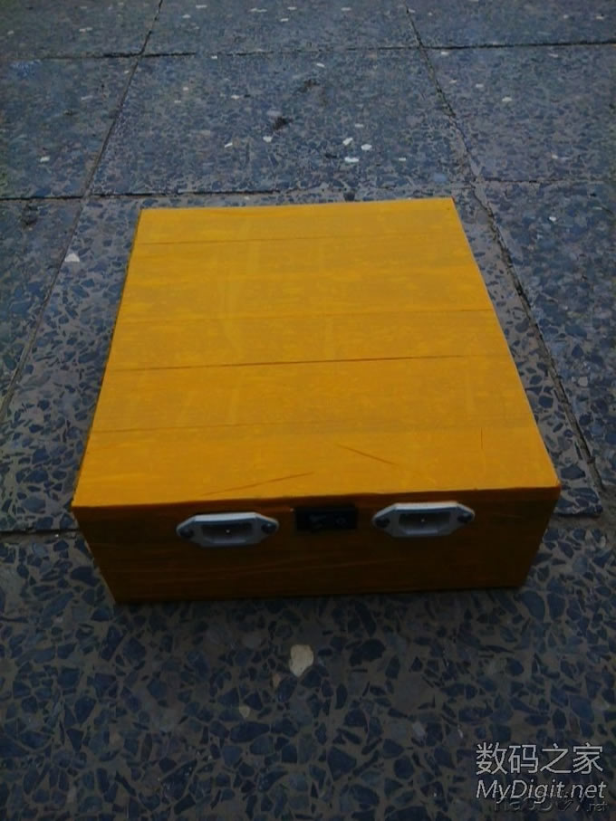 用130节18650电池DIY制作48v 20A的电池组