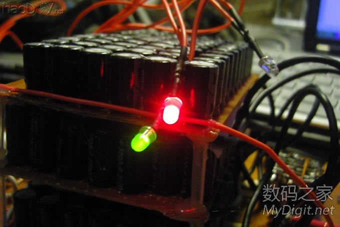 俺也仿照alley兄弟制做了个电容储能点焊机 23楼更新效果图 俺也仿照alley兄弟制做了个电容储能点焊机 23楼更新效果图